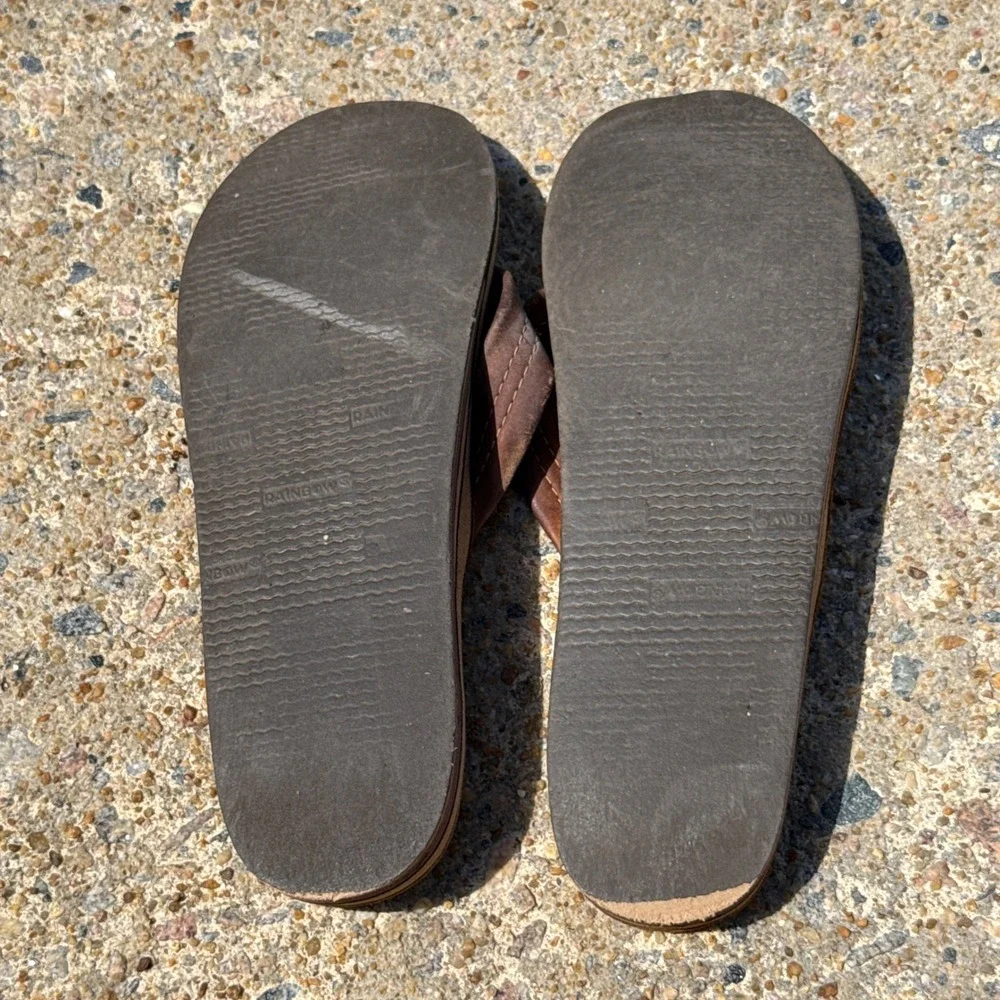 Rainbow Sandals Womens Double Layer Arch Leather Flip Flops Brown Wide Strap 9